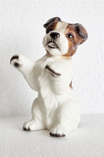 Fox terrier sitzend hundefigur - fox,