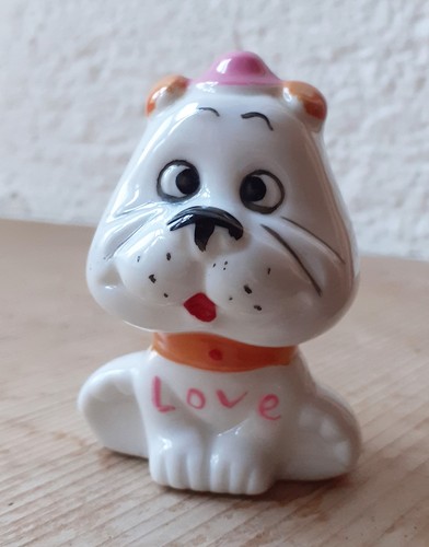 Keramik figur hund - love,