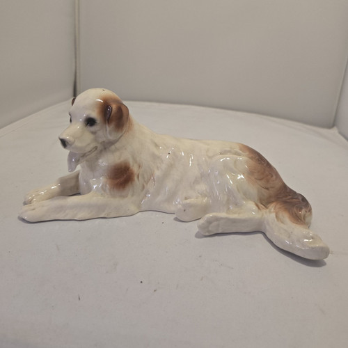 Keramik hund figur - hund, liegend